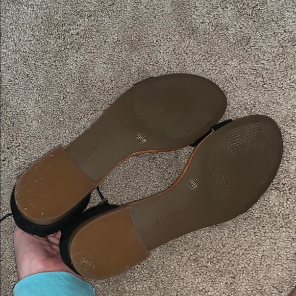 Black sandals - Picture 4 of 4